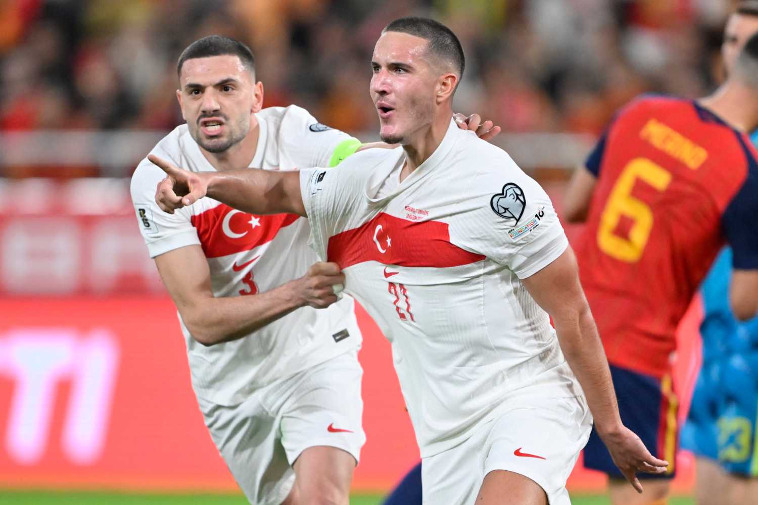 Fenerbahçe’den golcü transferinde ters köşe!