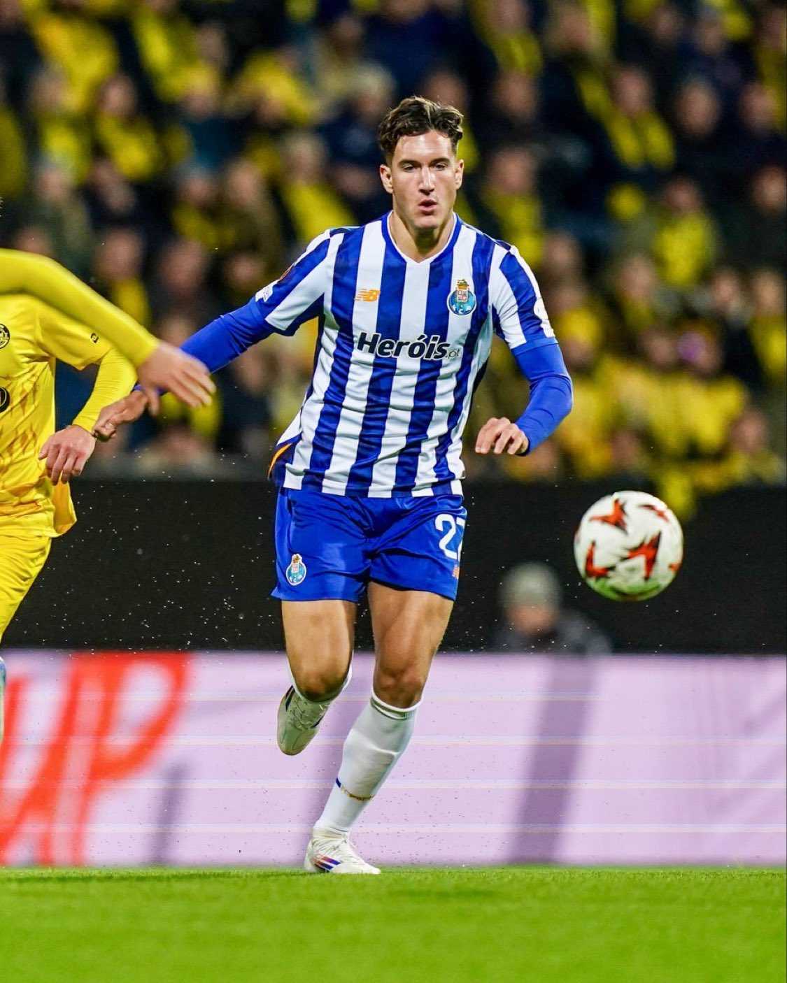 Fenerbahçe’den golcü transferinde ters köşe!