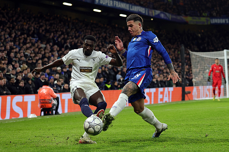 Fenerbahçe’den sürpriz transfer hamlesi! Teklifi böyle duyurdular