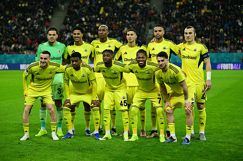 Fenerbahçe’den sürpriz transfer hamlesi! Teklifi böyle duyurdular