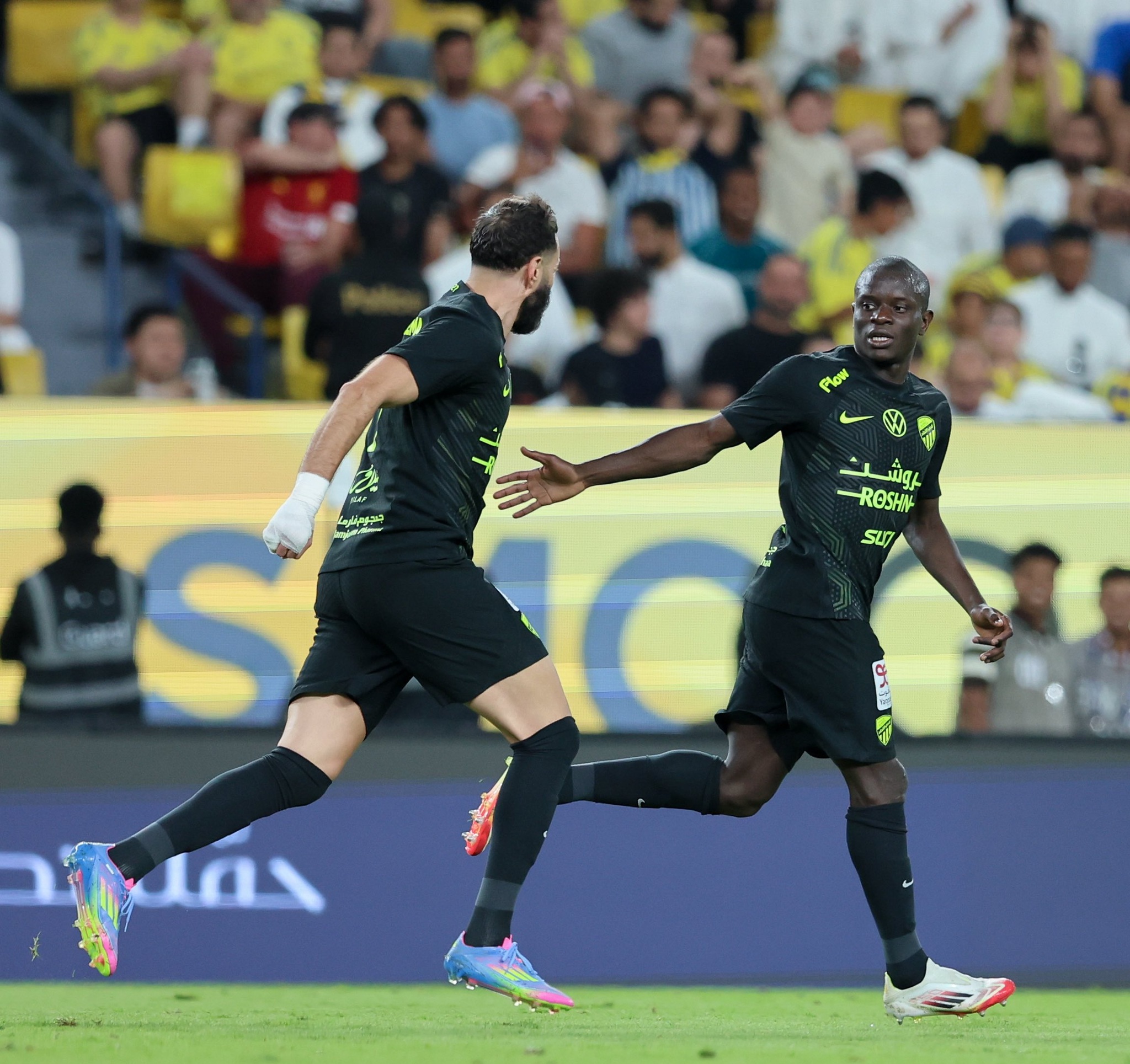 Kante ve En-Nesyri transferleri imza aşamasında tıkandı! işte nedeni