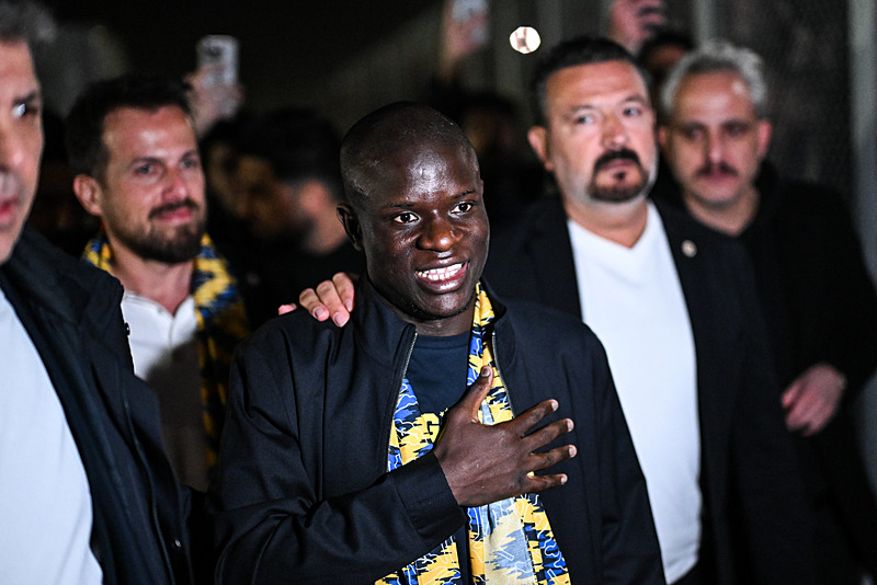 Çöpçülükten futbol efsanesine: İşte N’Golo Kante’nin hayatı