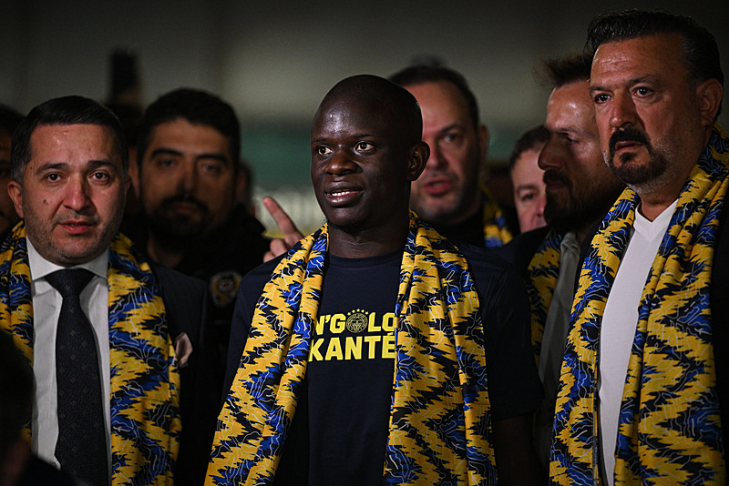 Çöpçülükten futbol efsanesine: İşte N’Golo Kante’nin hayatı