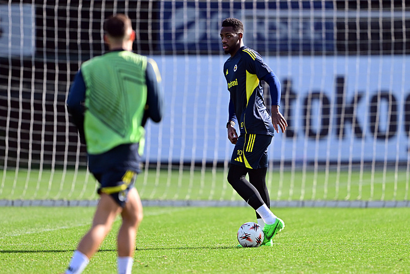 Fenerbahçe’de Fred gelişmesi! Santrfor transferi için zaman daralırken...