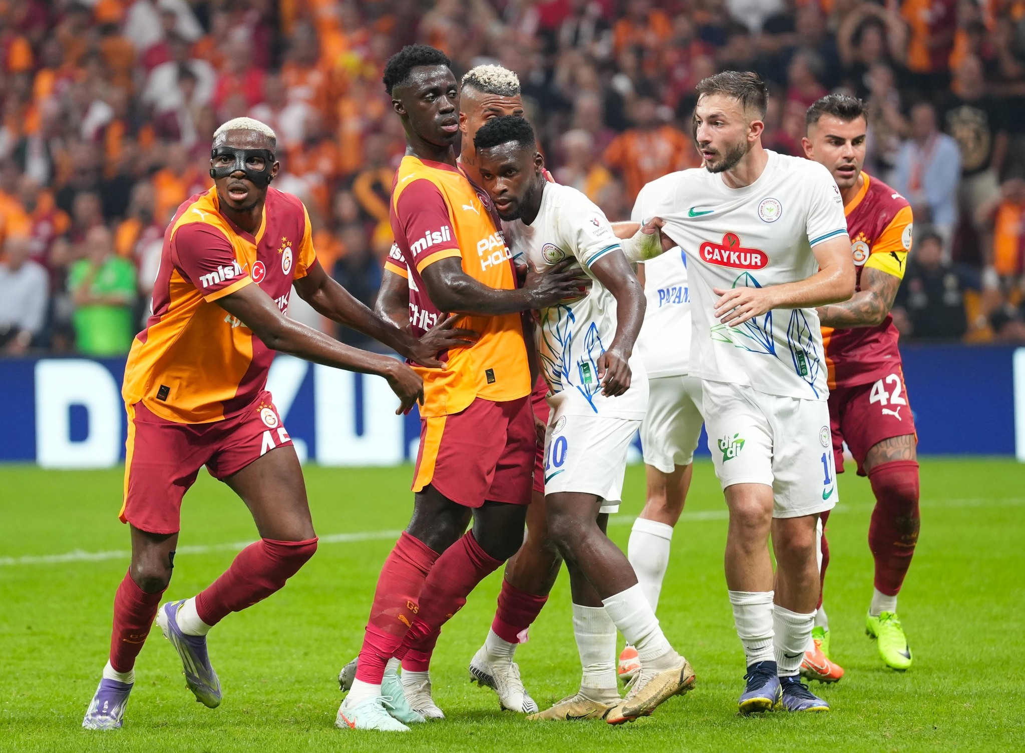 Galatasaray Rize semalarında! İşte Okan Buruk’un muhtemel 11’i