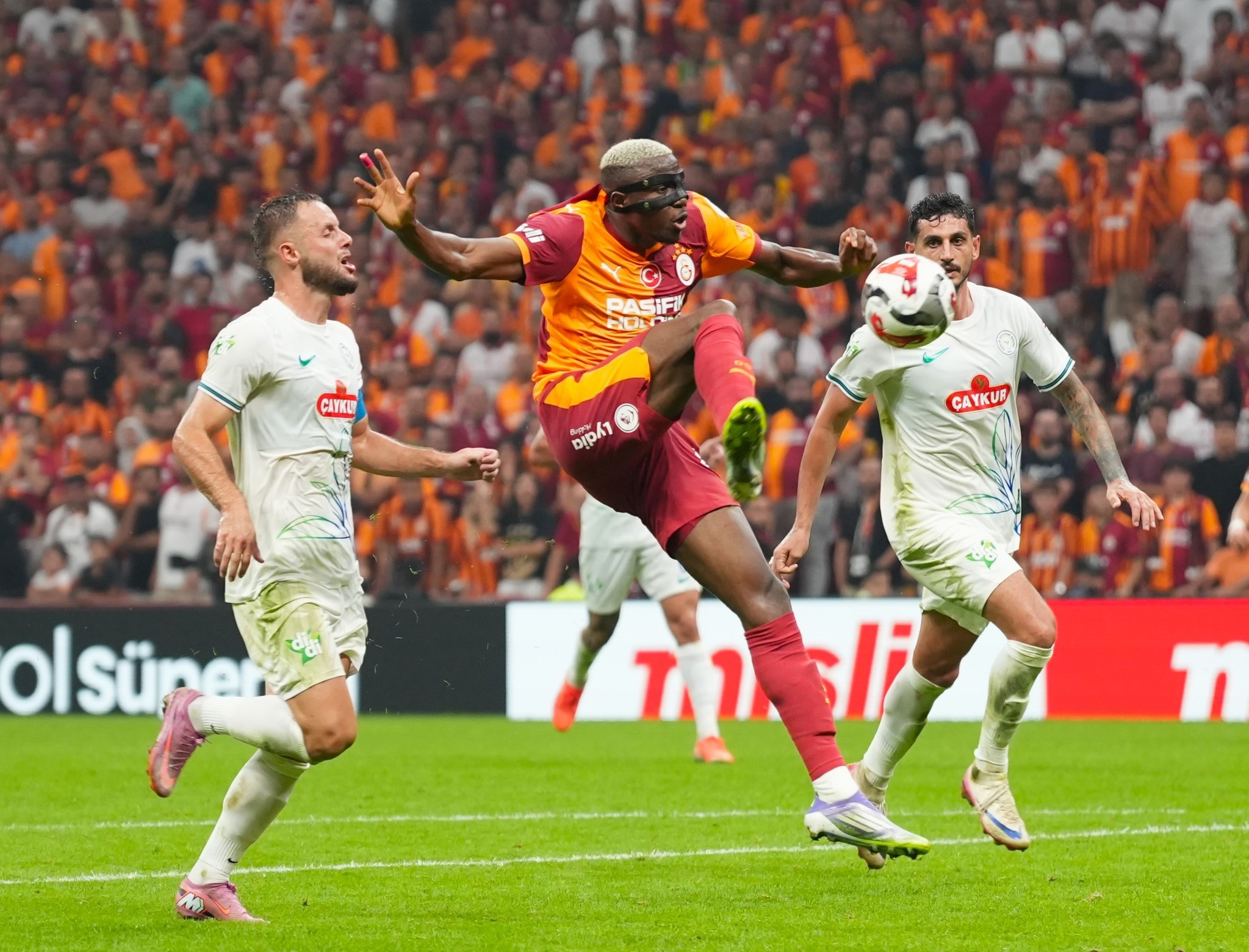 Galatasaray Rize semalarında! İşte Okan Buruk’un muhtemel 11’i