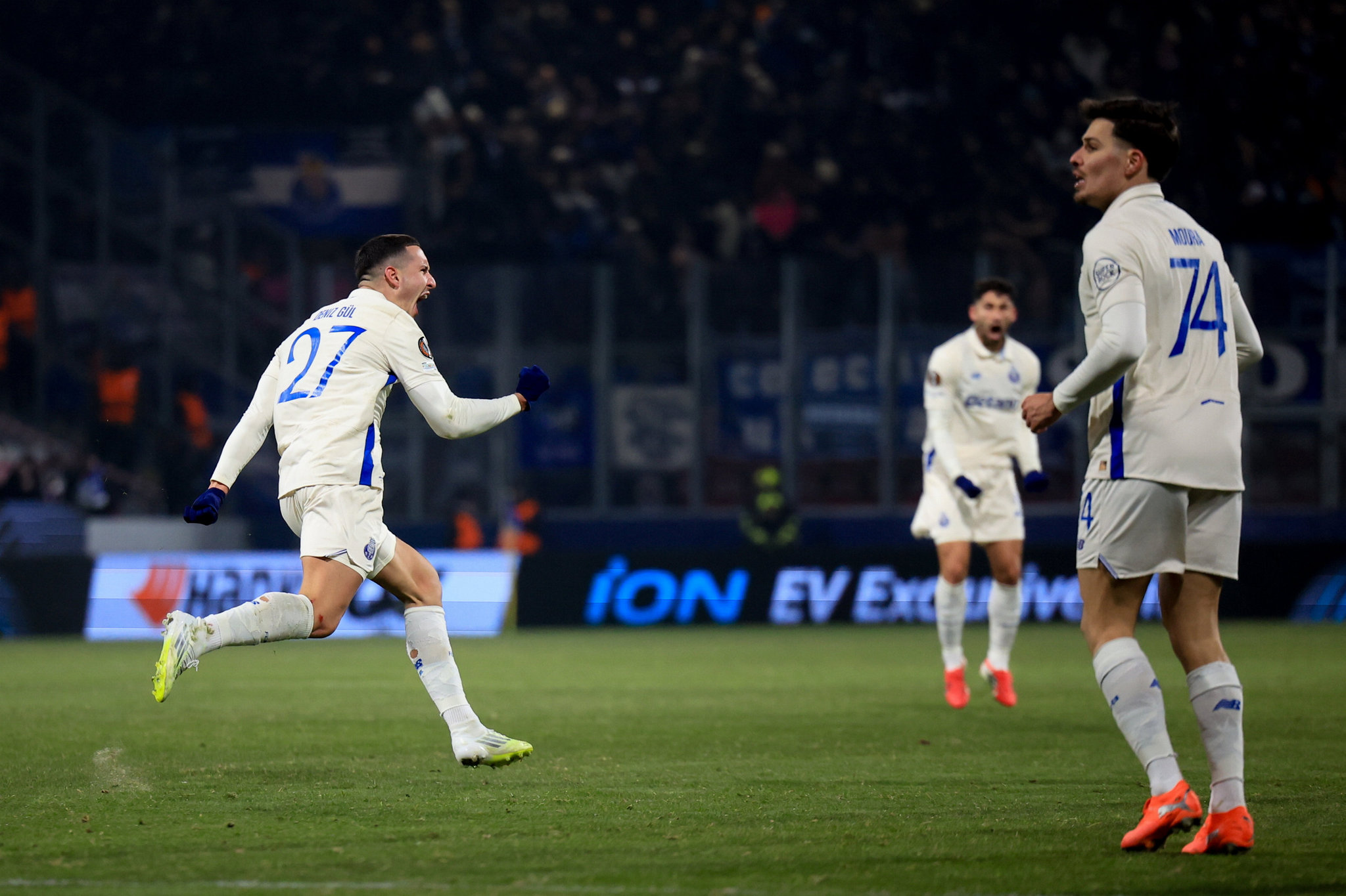 Deniz Gül’ün menajerinden Fenerbahçe’ye flaş yanıt: Galatasaray’dan başka oynamaz!