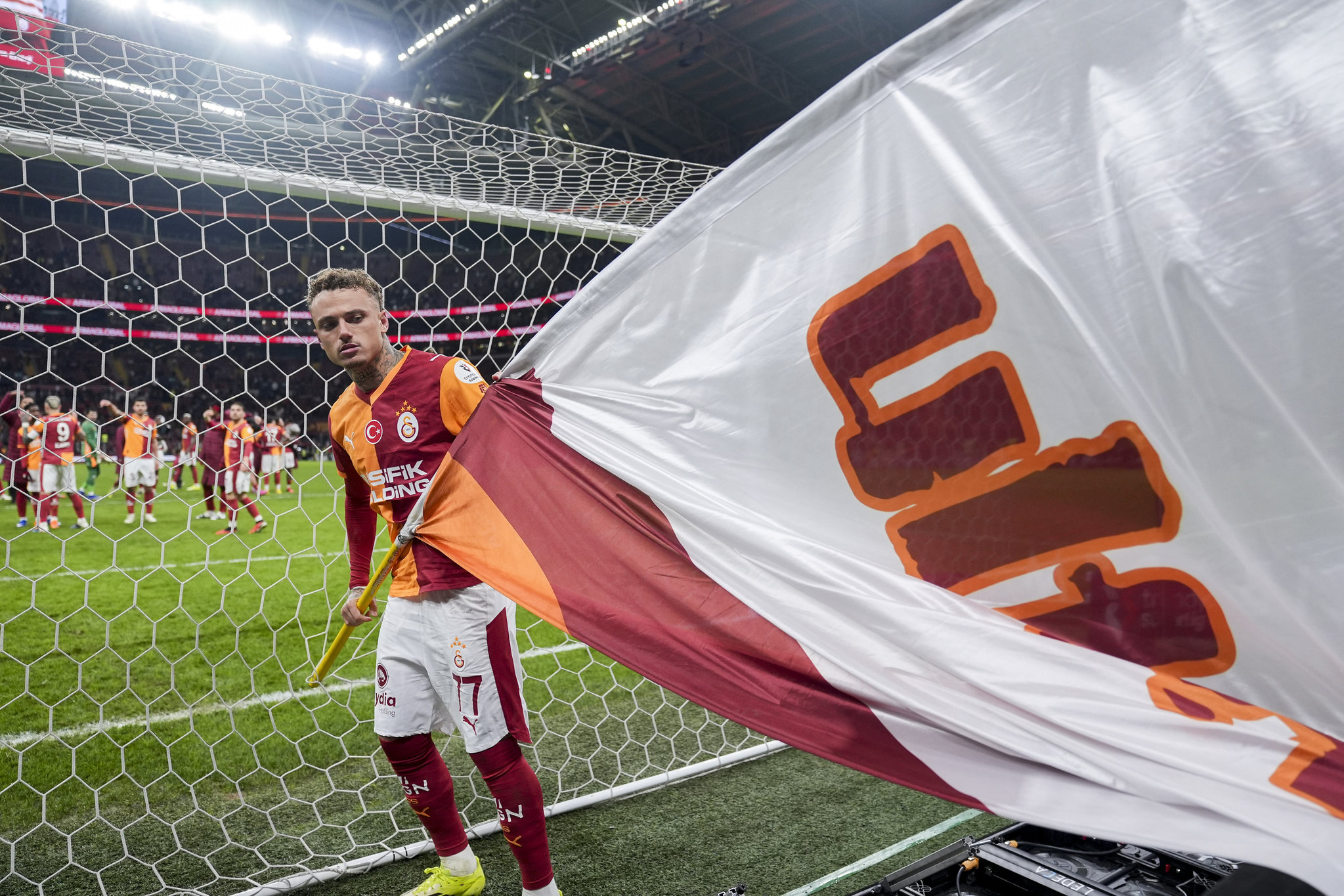 Noa Lang’dan Galatasaray kararı! Sezon sonunda...