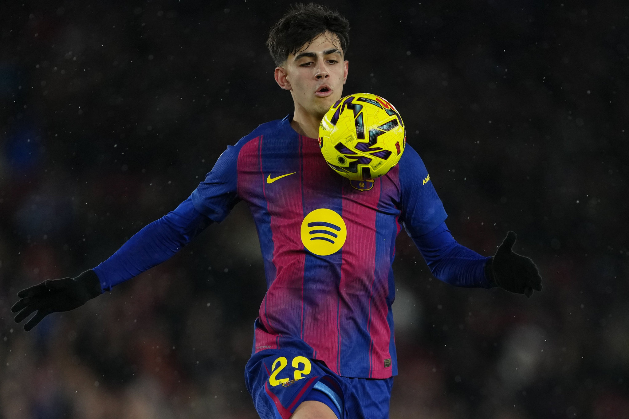 Galatasaray, Barcelonalı yıldızı sezon sonuna saklıyor! Marc Bernal...