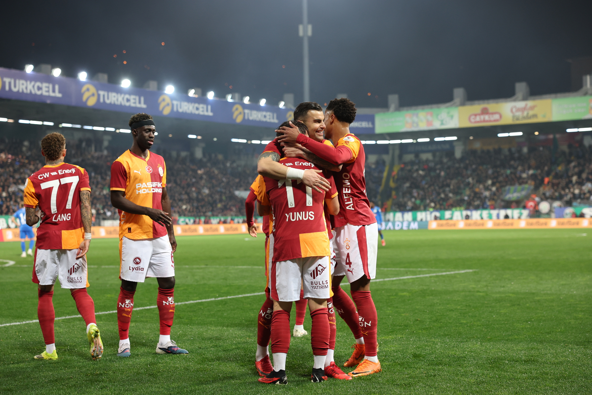 Galatasaray evinde İkas Eyüpspor karşısında! İşte Okan Buruk’un muhtemel 11’i