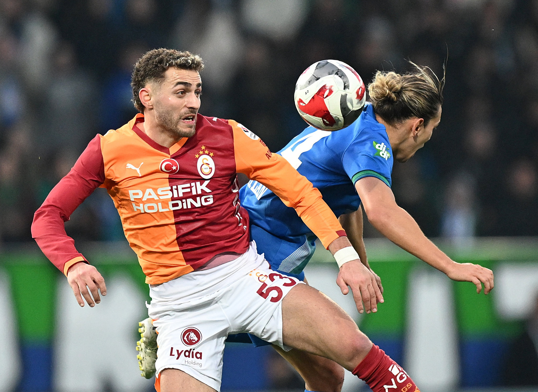 TRANSFER HABERİ: Galatasaraylı 3 yıldıza yakın takip!