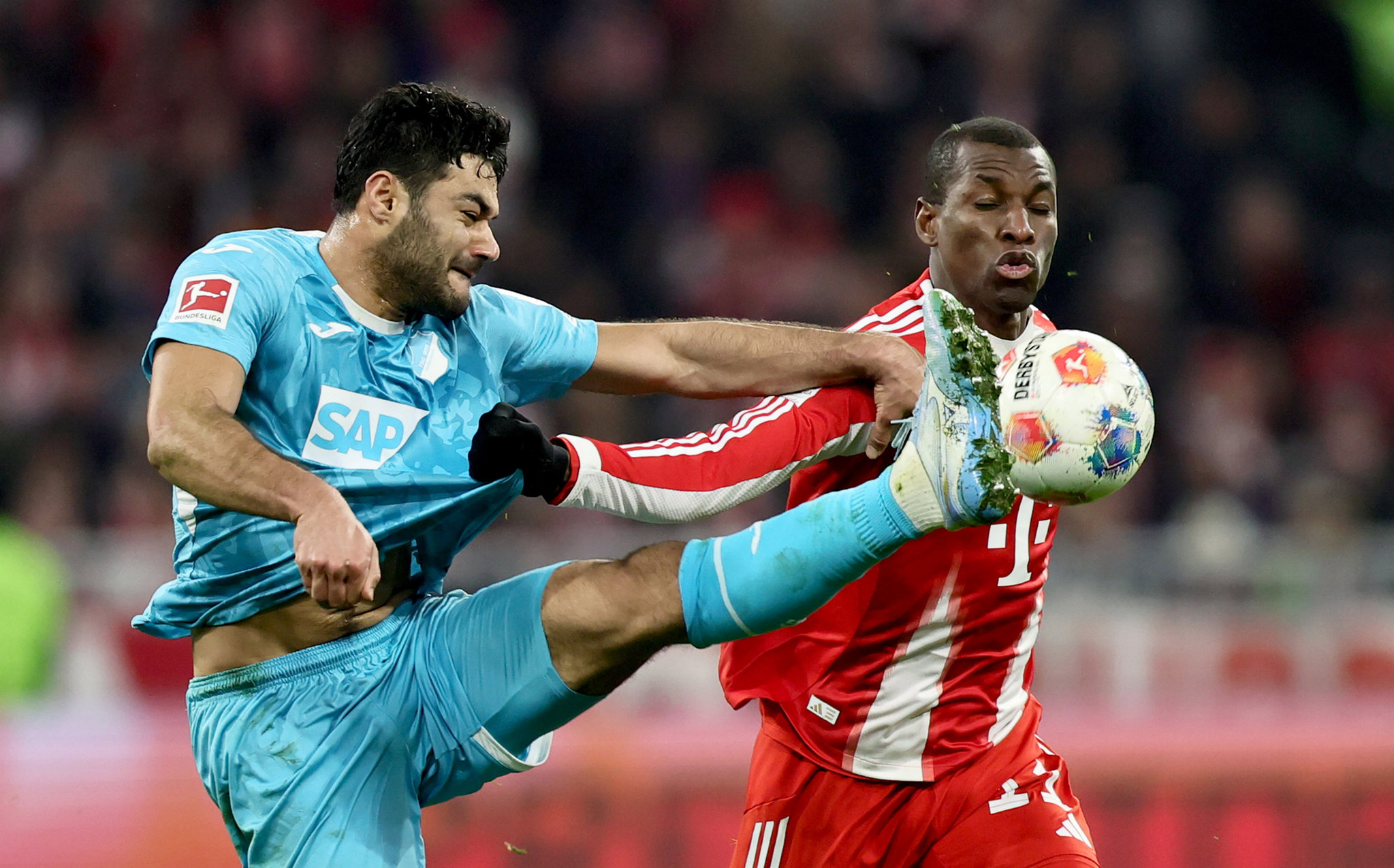 Fenerbahçe 45 milyon euro’luk santrforun peşinde! Resmi temas kuruldu