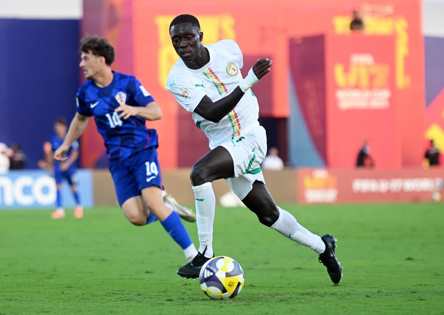 Fenerbahçe’ye Senegal’den gençlik ateşi! 2 oyuncu çok yakın