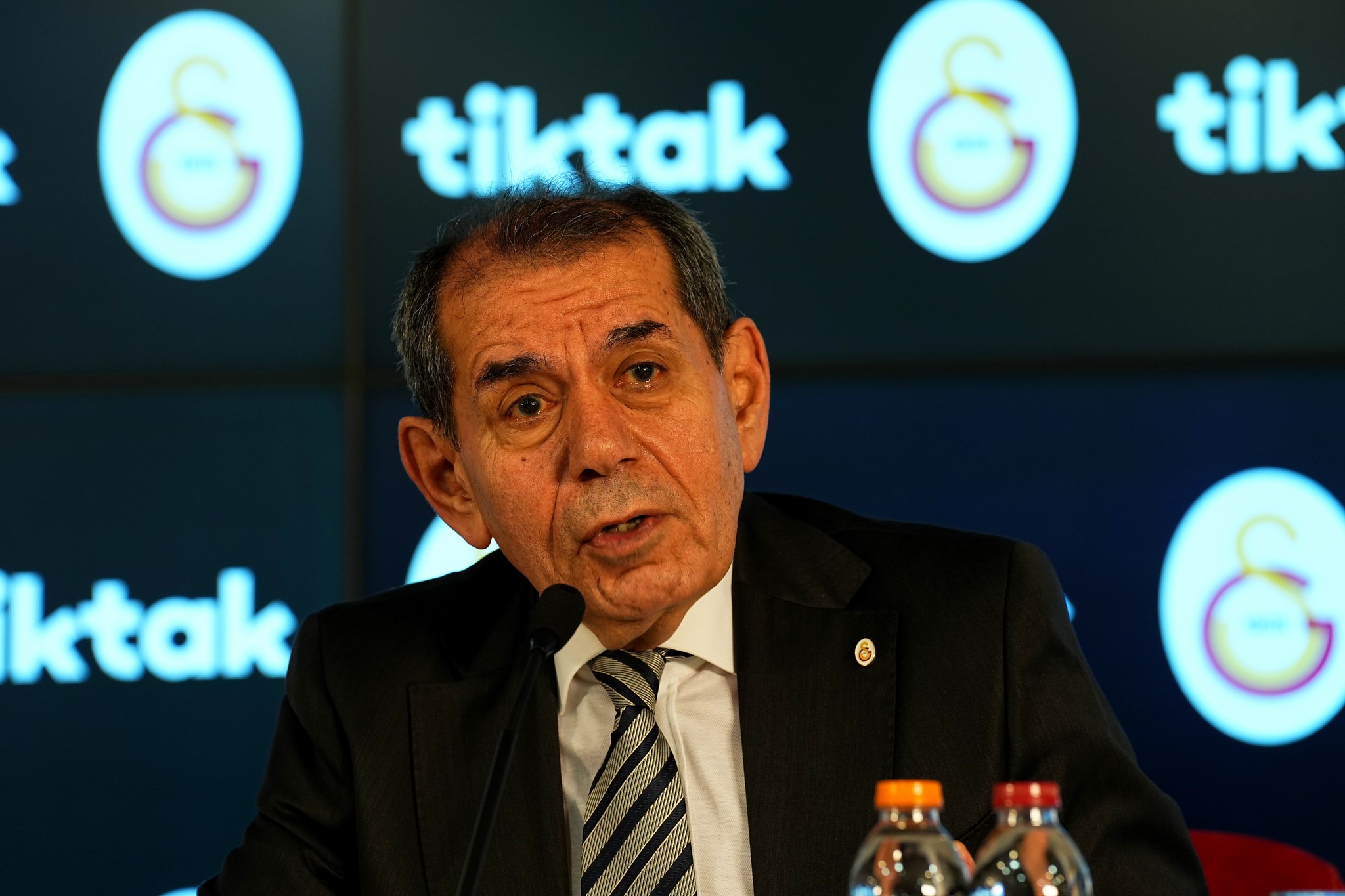 Galatasaray’da sürpriz ayrılık! Bu kez takıma veda ediyor