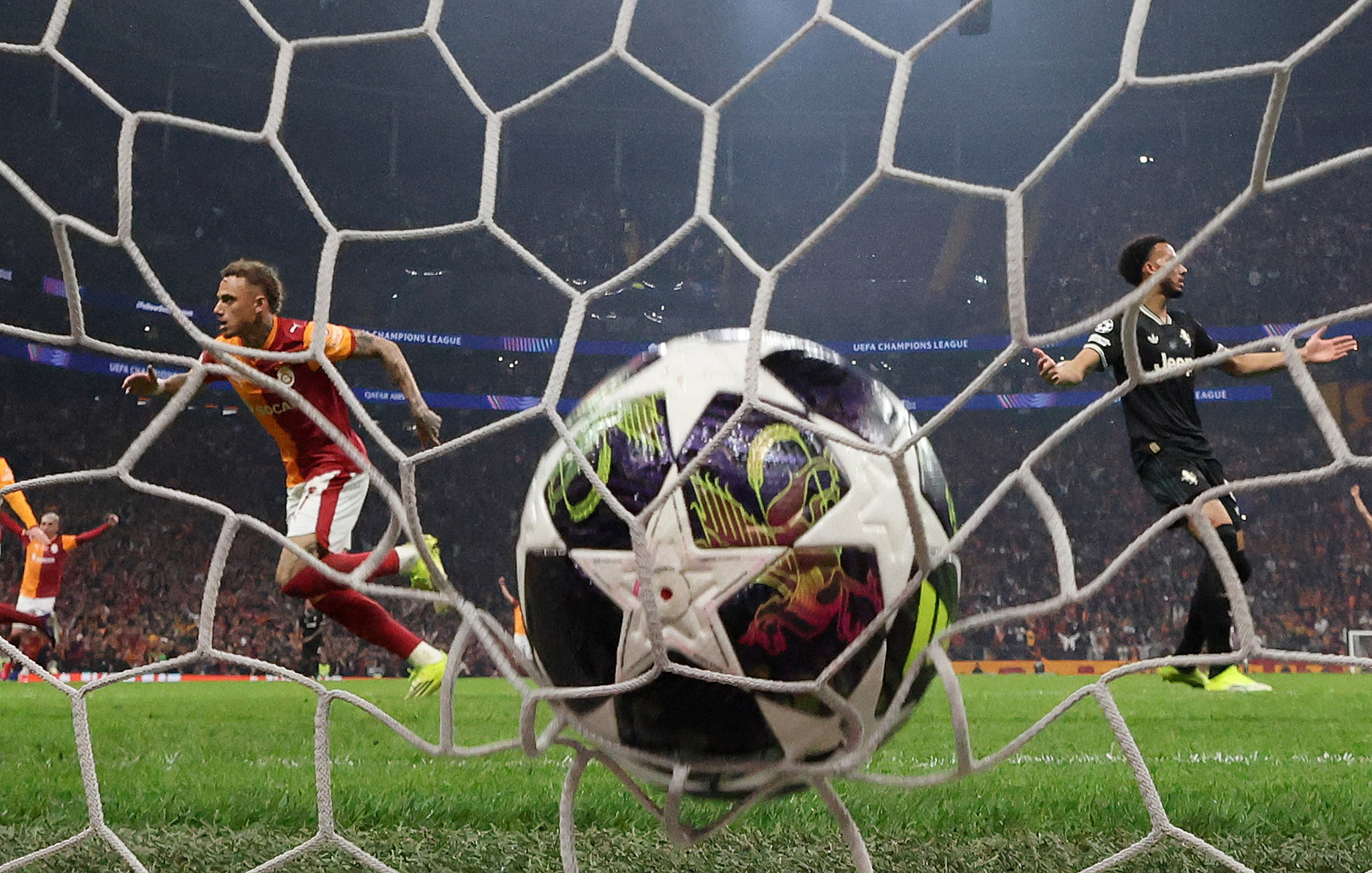 Galatasaray’da Noa Lang tehlikesi! Bonservisi...