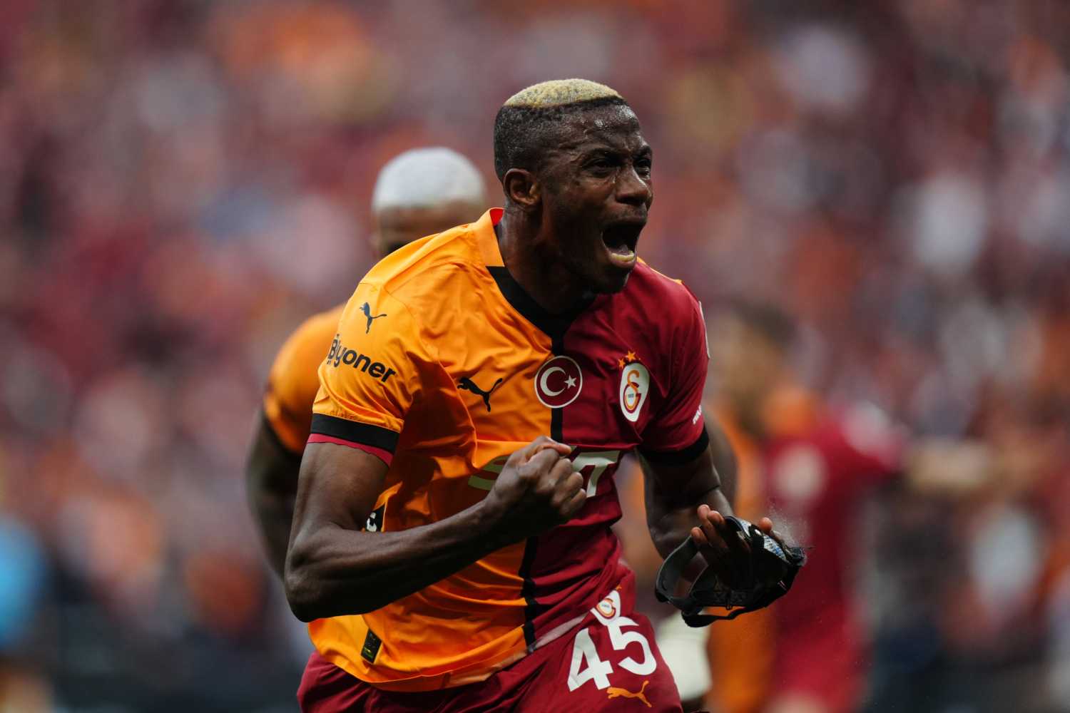 Victor Osimhen’den duygusal itiraflar: Galatasaray’a transfer olduğumda...