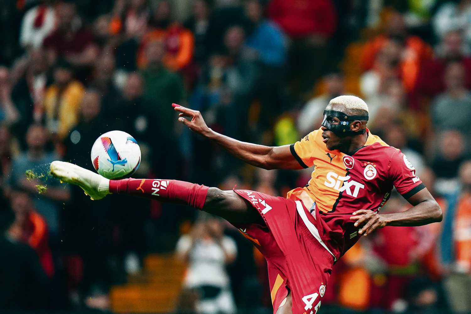 Victor Osimhen’den duygusal itiraflar: Galatasaray’a transfer olduğumda...