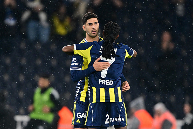 Fenerbahçe’de flaş ayrılık kararı! Kasımpaşa maçı sonrası bileti kesildi