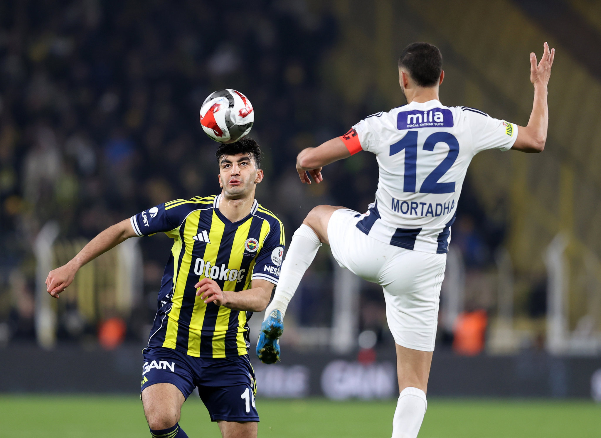 Fenerbahçe’de flaş ayrılık kararı! Kasımpaşa maçı sonrası bileti kesildi
