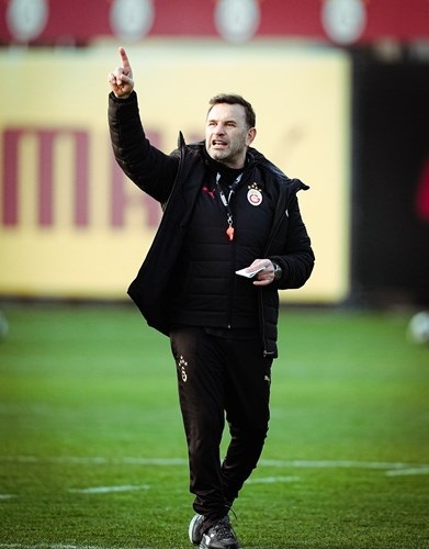 Galatasaraylı futbolcuların İtalya motivasyonu! Transfer ve Okan Buruk...