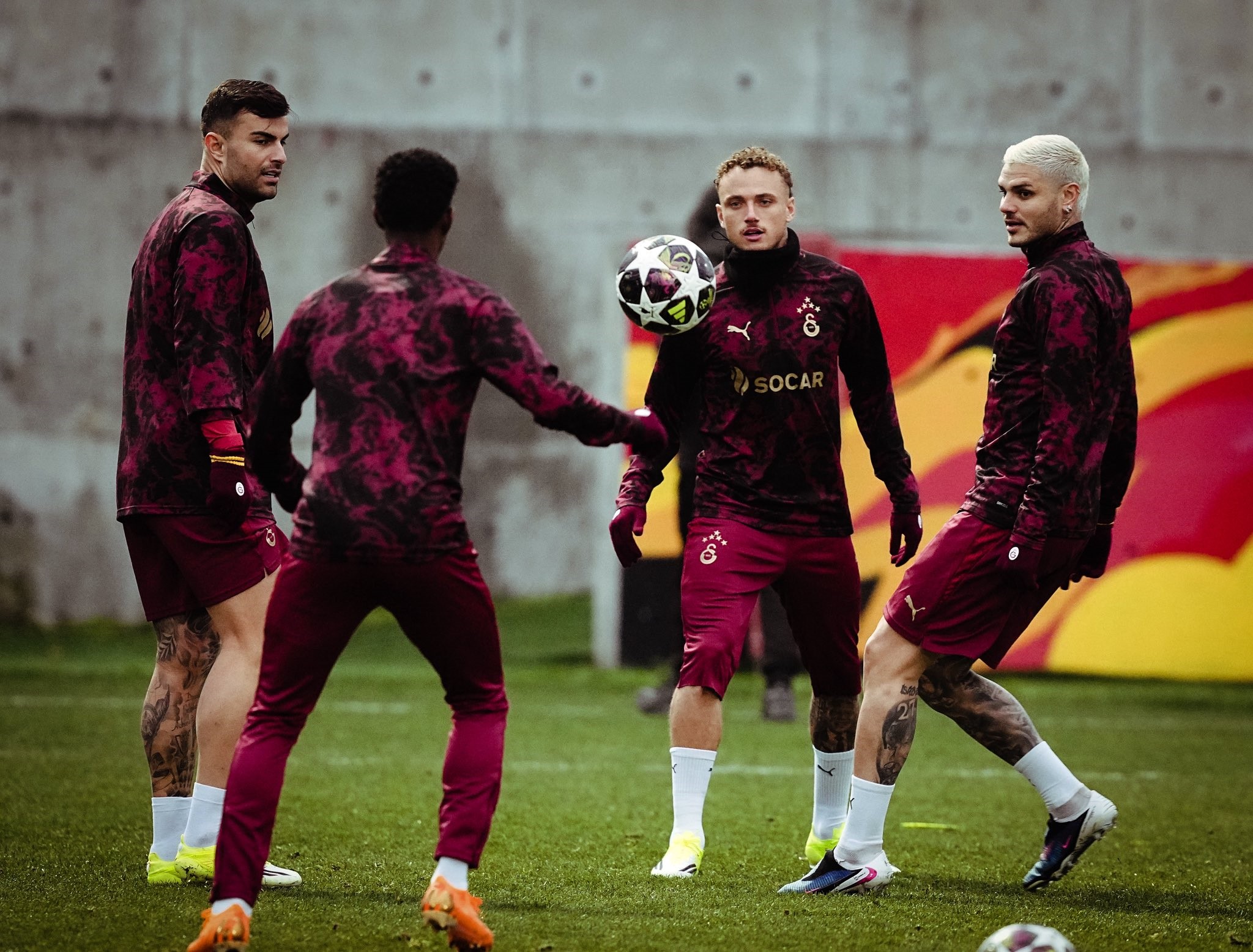 Galatasaraylı futbolcuların İtalya motivasyonu! Transfer ve Okan Buruk...