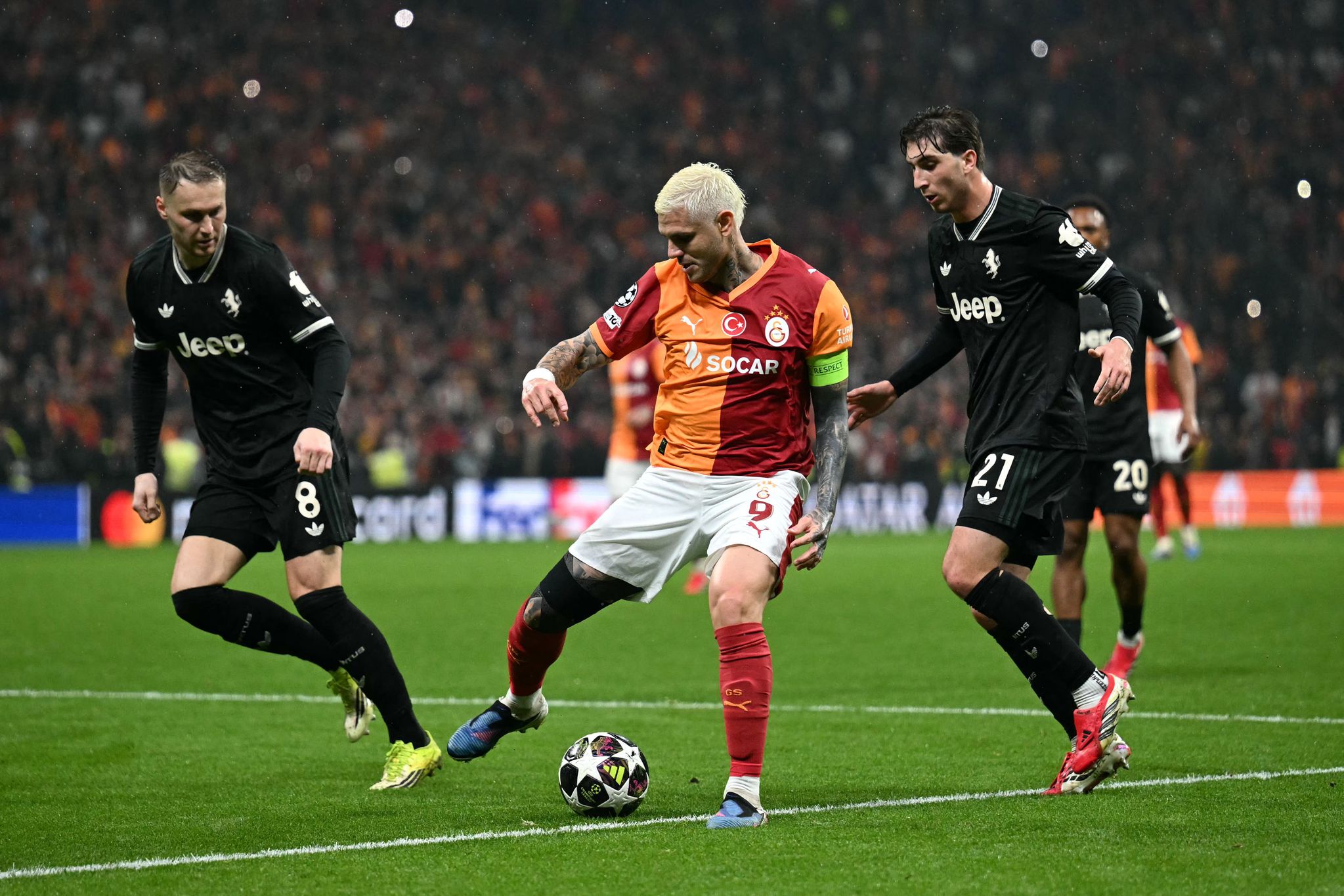 Galatasaray’da flaş ayrılık iddiası! Transferde domino etkisi