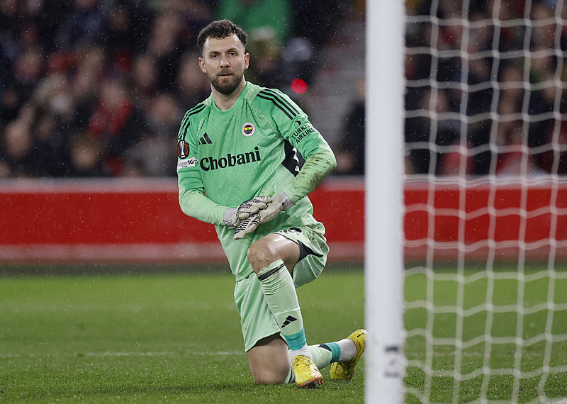 Fenerbahçe o ismin geleceği hakkında kararını verdi! Sözleşmesi...