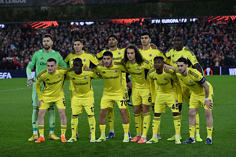 Fenerbahçe o ismin geleceği hakkında kararını verdi! Sözleşmesi...