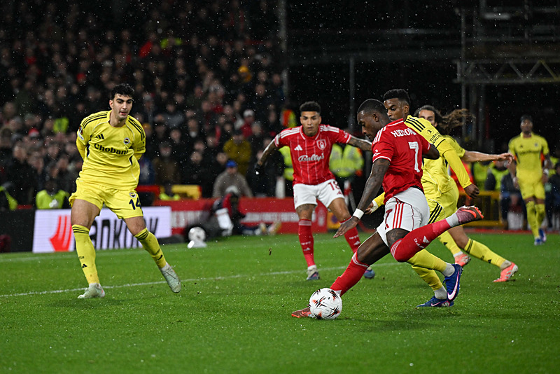 Fenerbahçe o ismin geleceği hakkında kararını verdi! Sözleşmesi...