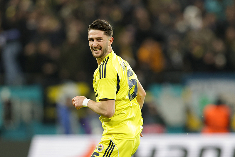 Fenerbahçe’nin yıldızına Nottingham Forest kancası!