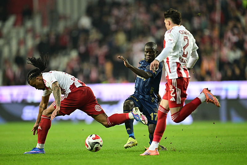 Ömer Üründül’den şok Kante sözleri! Mecbur musun?