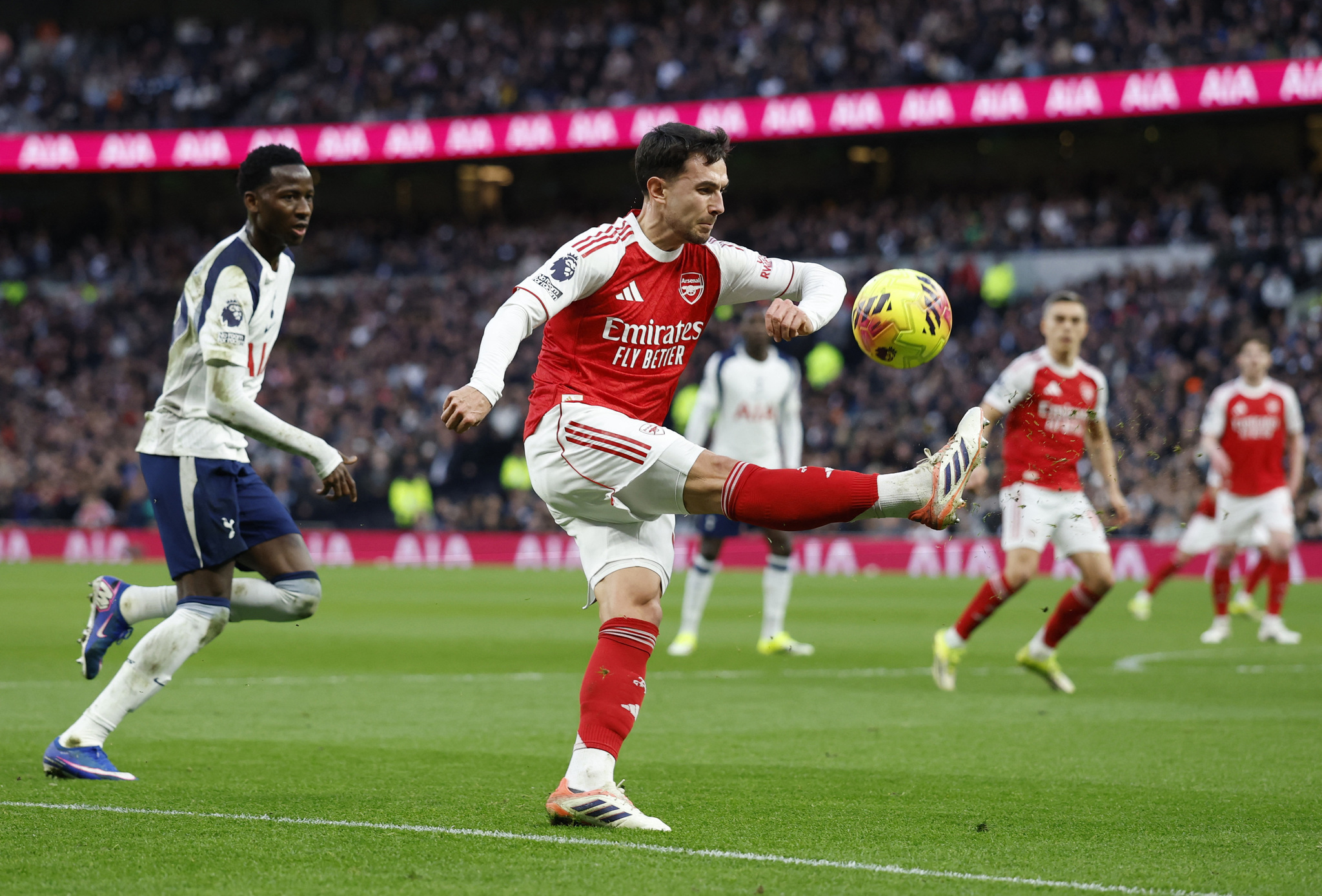 TRANSFER HABERİ: Fenerbahçe ve Galatasaray’dan yeni sezon kapışması!