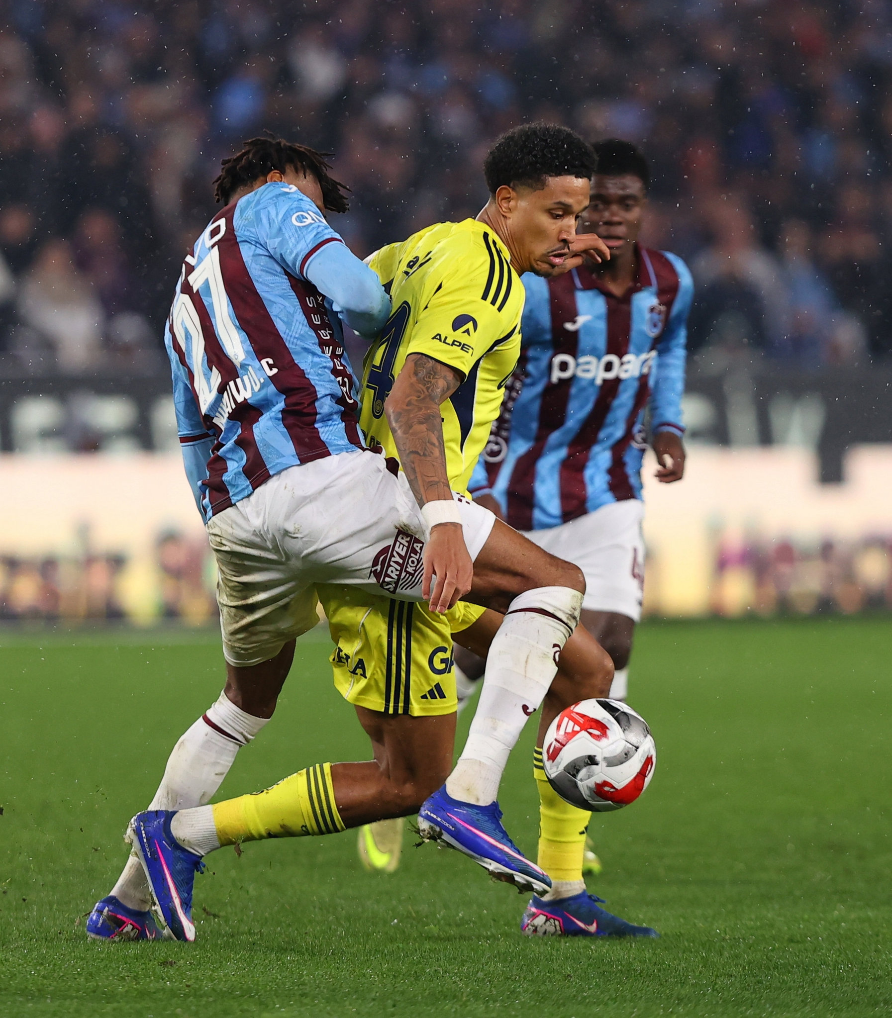 Jayden Oosterwolde’ye Premier Lig’den 2 talip! Fenerbahçe o fiyatın altına satmayacak