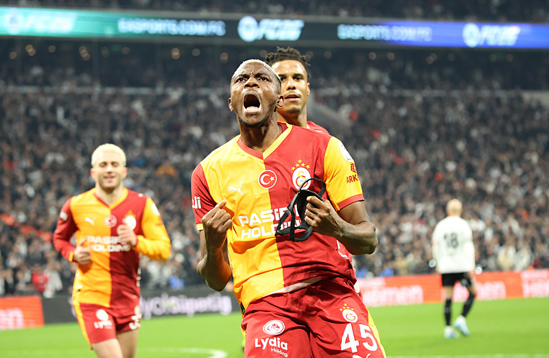 Osimhen’e bir talip daha! Transferi bitirecek isim...