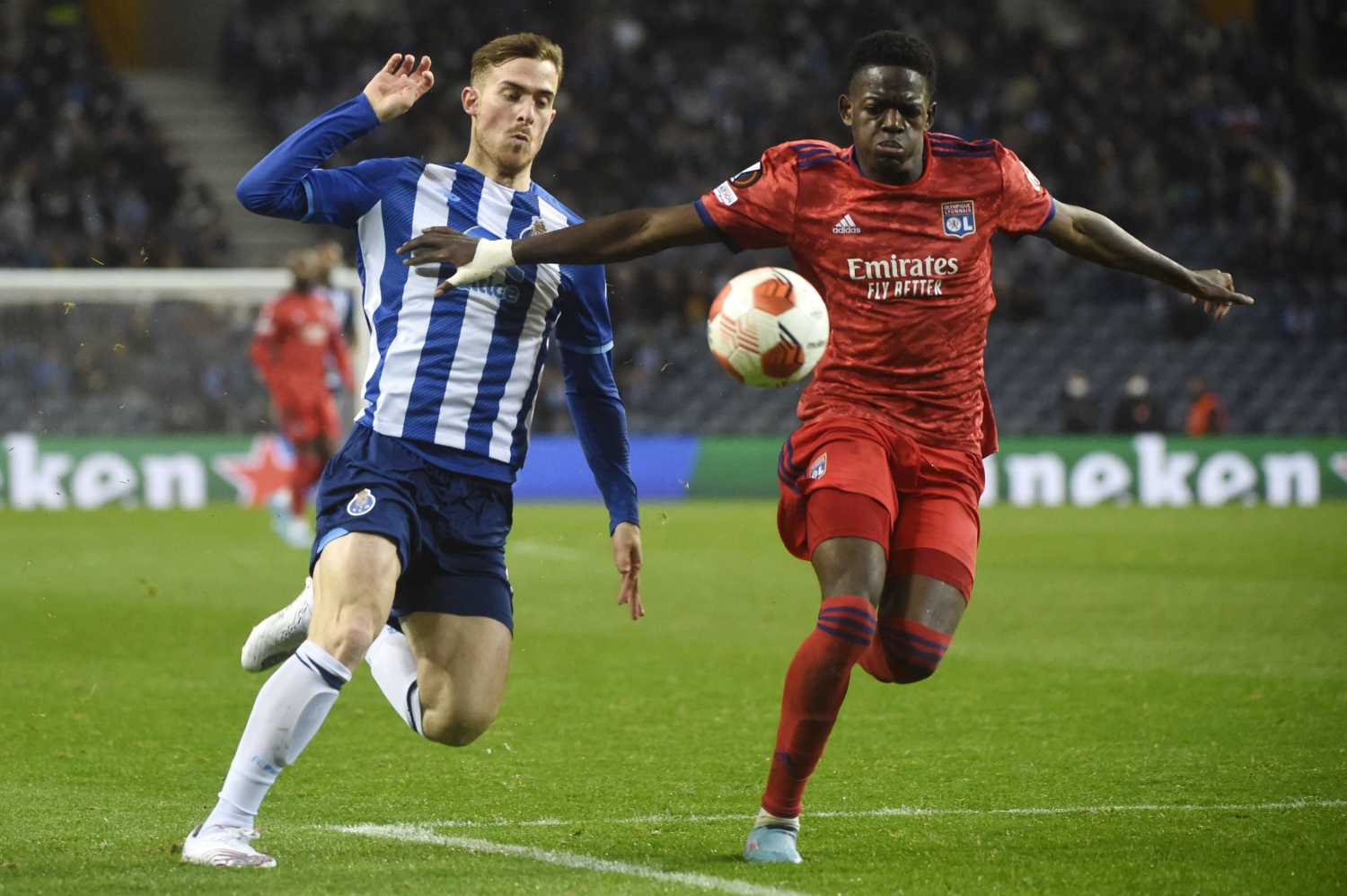 TRANSFER HABERİ: Fenerbahçe’ye Portekizli stoper!