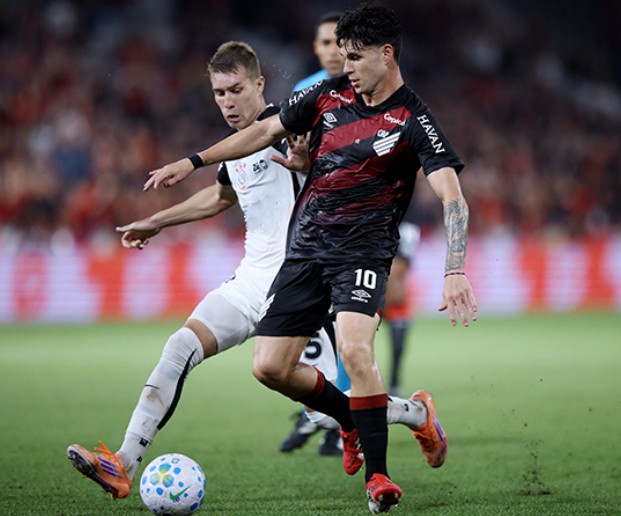 Galatasaray’dan transferde flaş hamle! Genç on numara Bruno Zapelli