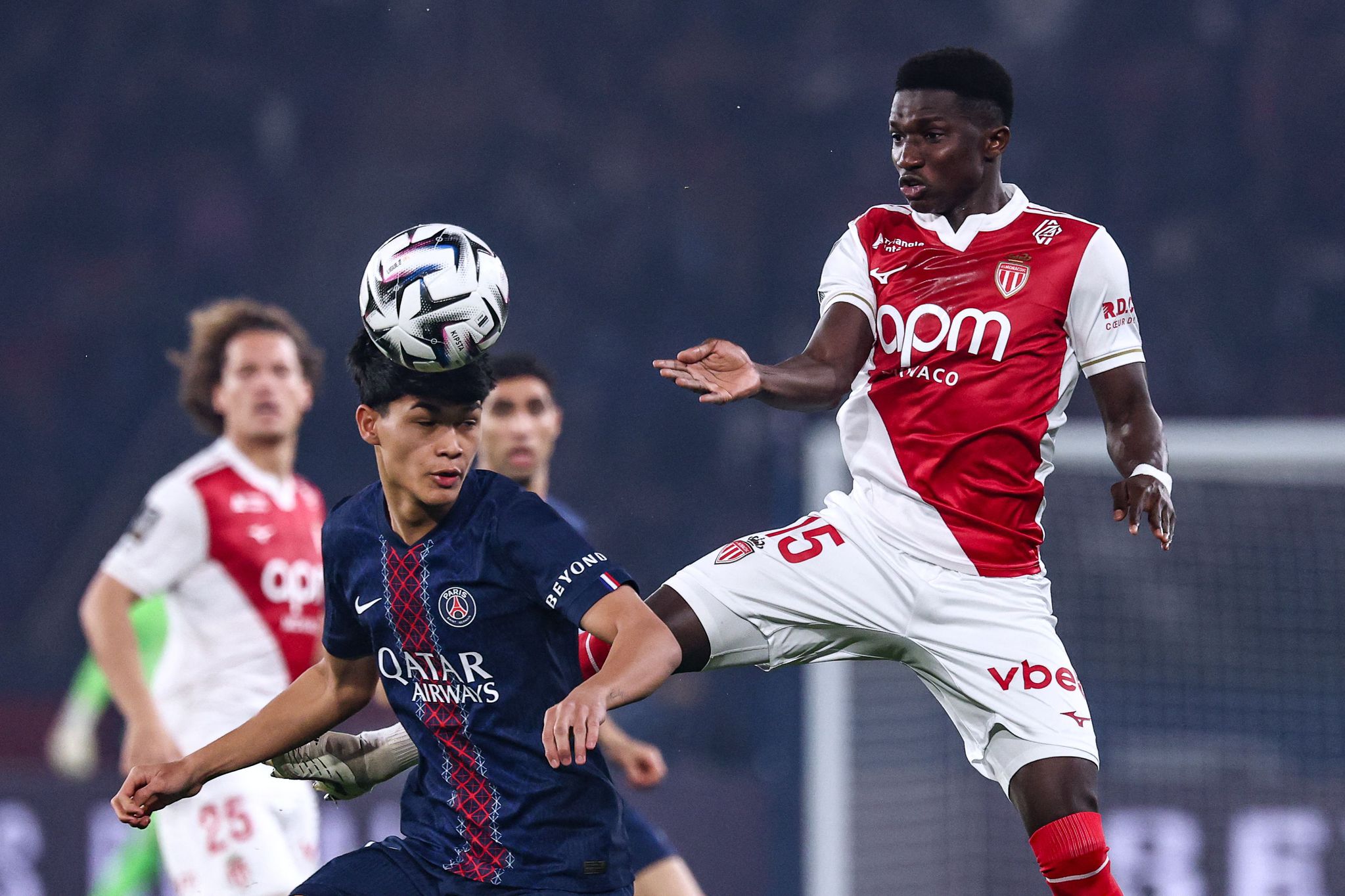 Fenerbahçe’ye Senegalli orta saha! Galatasaray maçının yıldızıydı