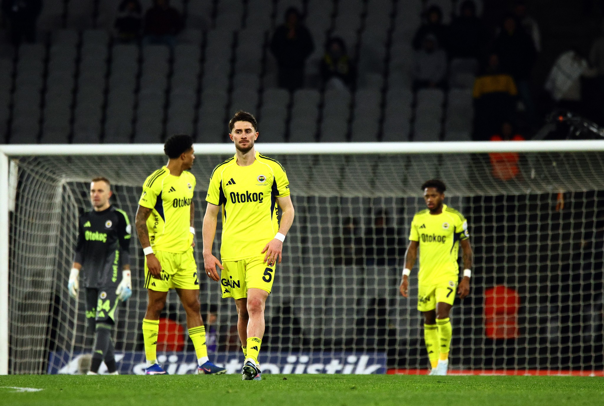 Fenerbahçe’ye Senegalli orta saha! Galatasaray maçının yıldızıydı