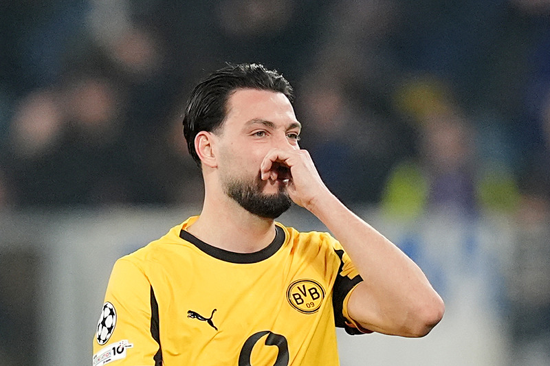 Galatasaray’dan Ramy Bensebaini sürprizi! Transfere sıcak bakıyor