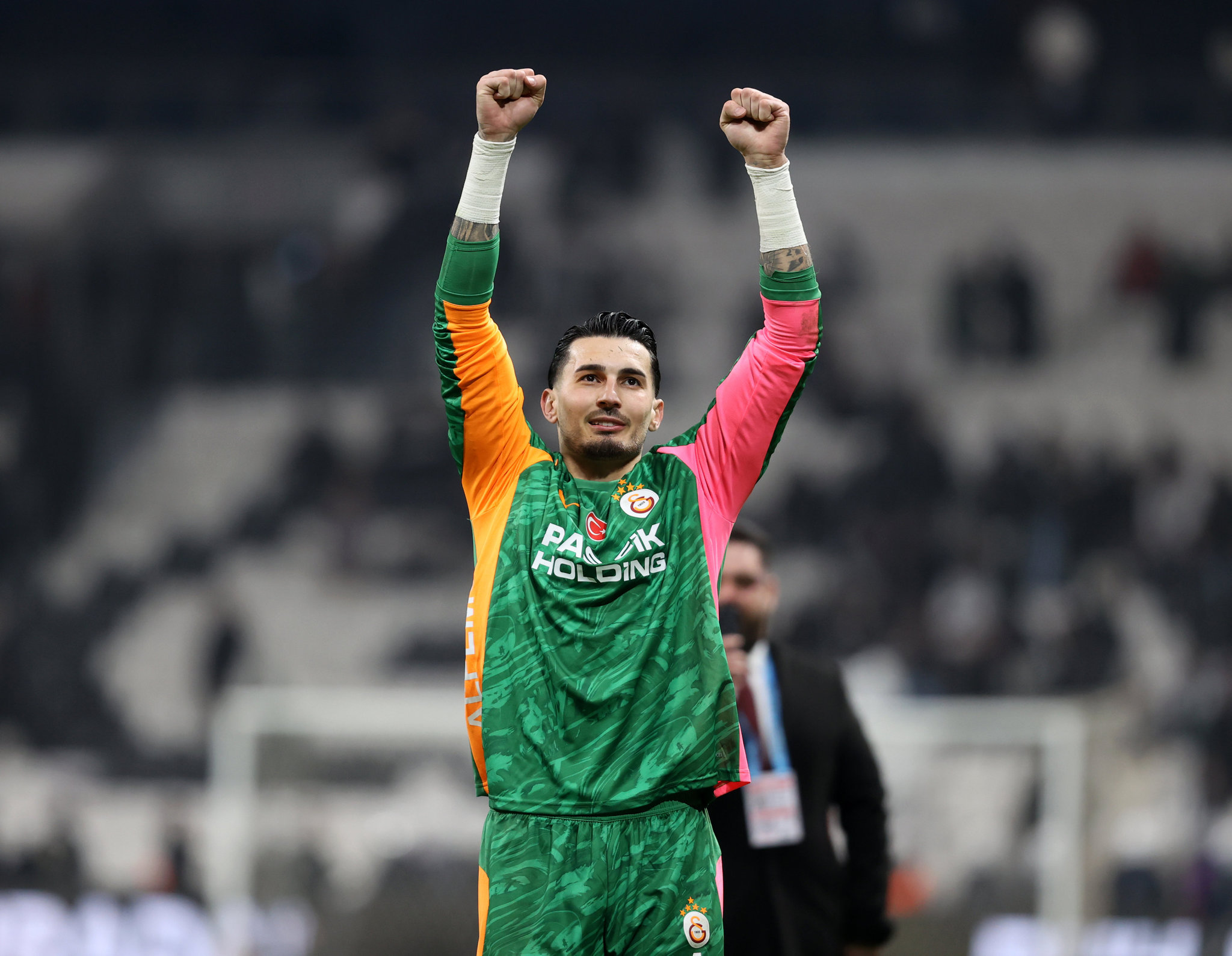 Uğurcan Çakır’a 3 talip birden! İngilizleri peşine taktı