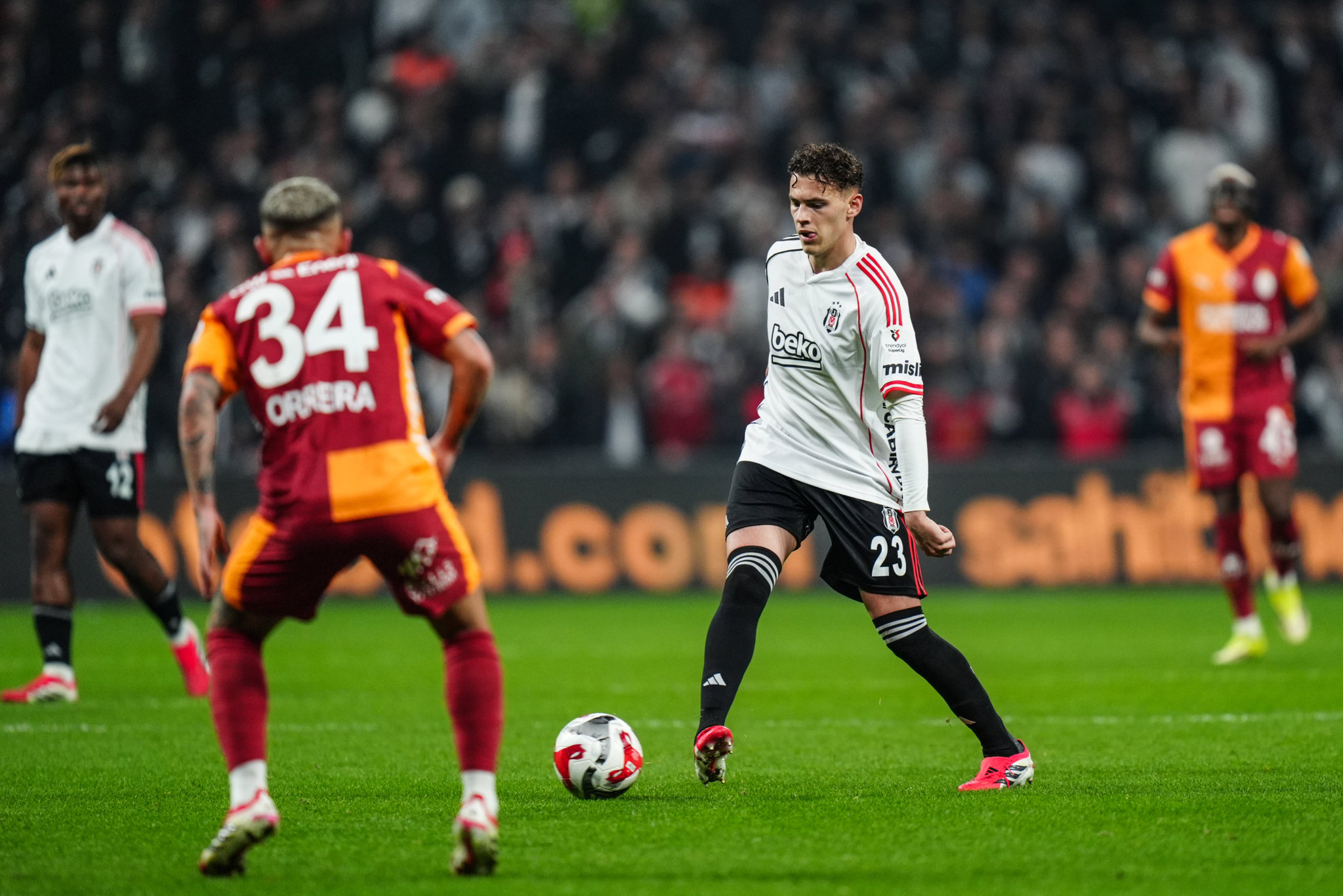 Lucas Torreira’dan olay itiraf! Oynamak istediği takımı açıkladı