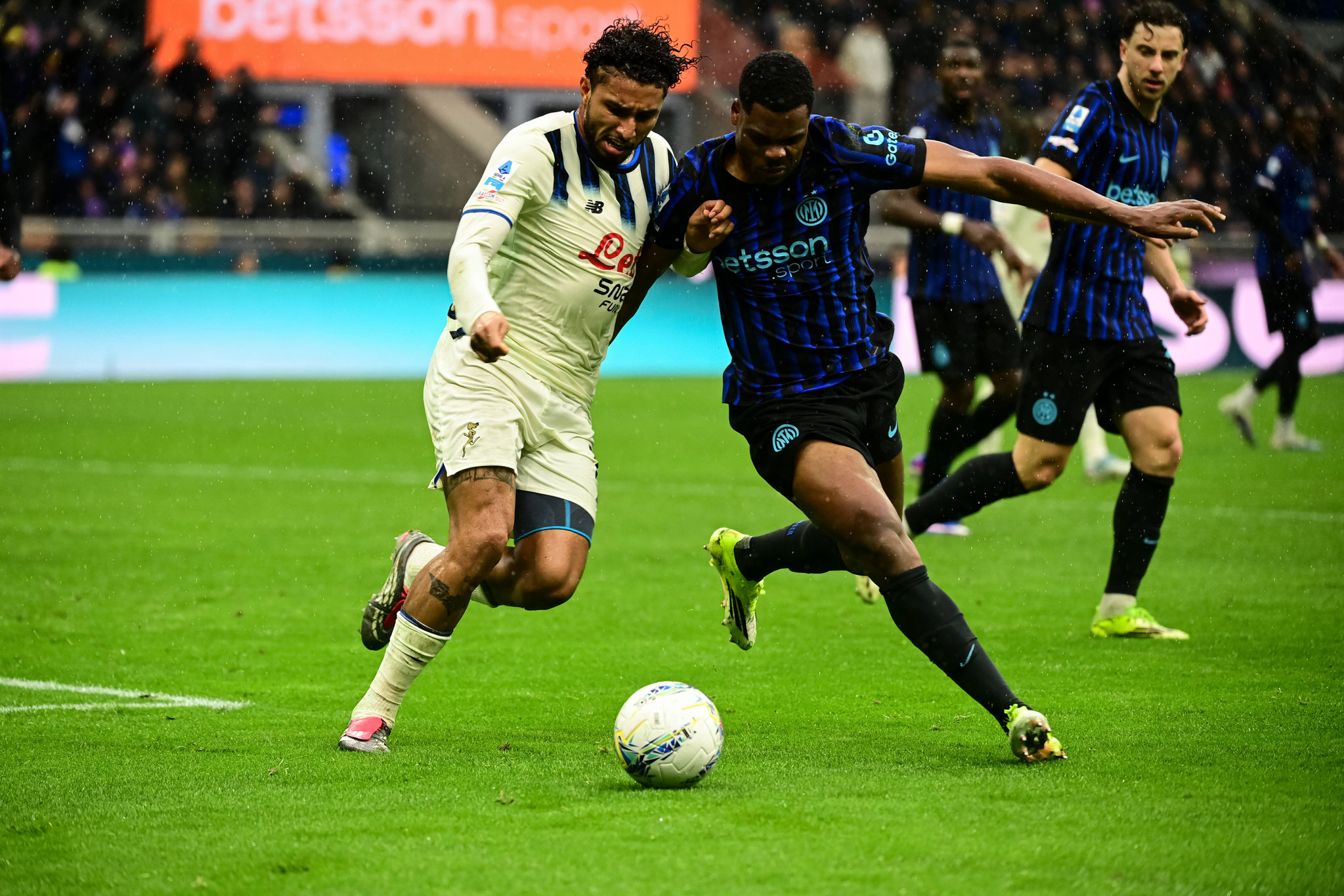 Transferde flaş gelişme: Okan Buruk’un gözdesi için indirime gidiyorlar!