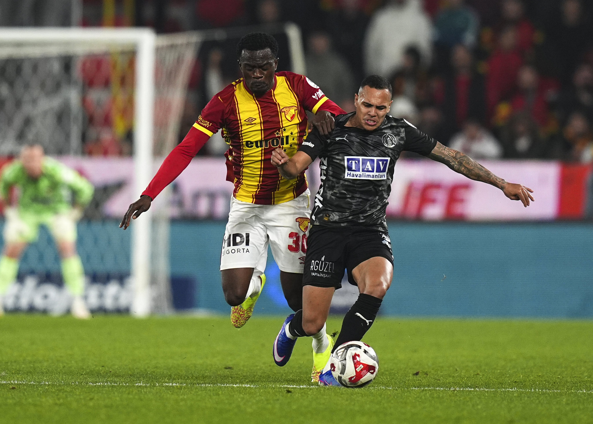 Transferde yeni sezon kapışması! Beşiktaş istiyordu Galatasaray devreye girdi