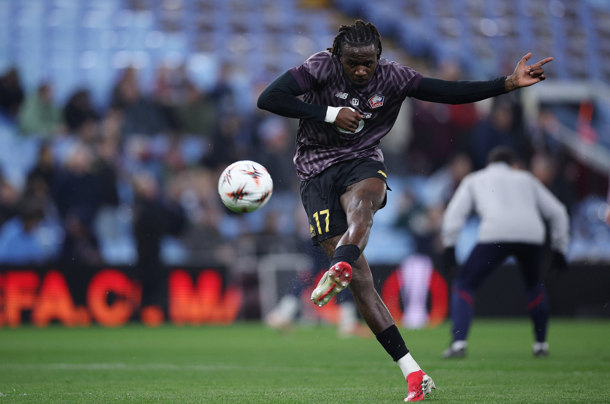 Galatasaray, Kongolu genç yıldızın peşinde! Transferdeki birinci hedef