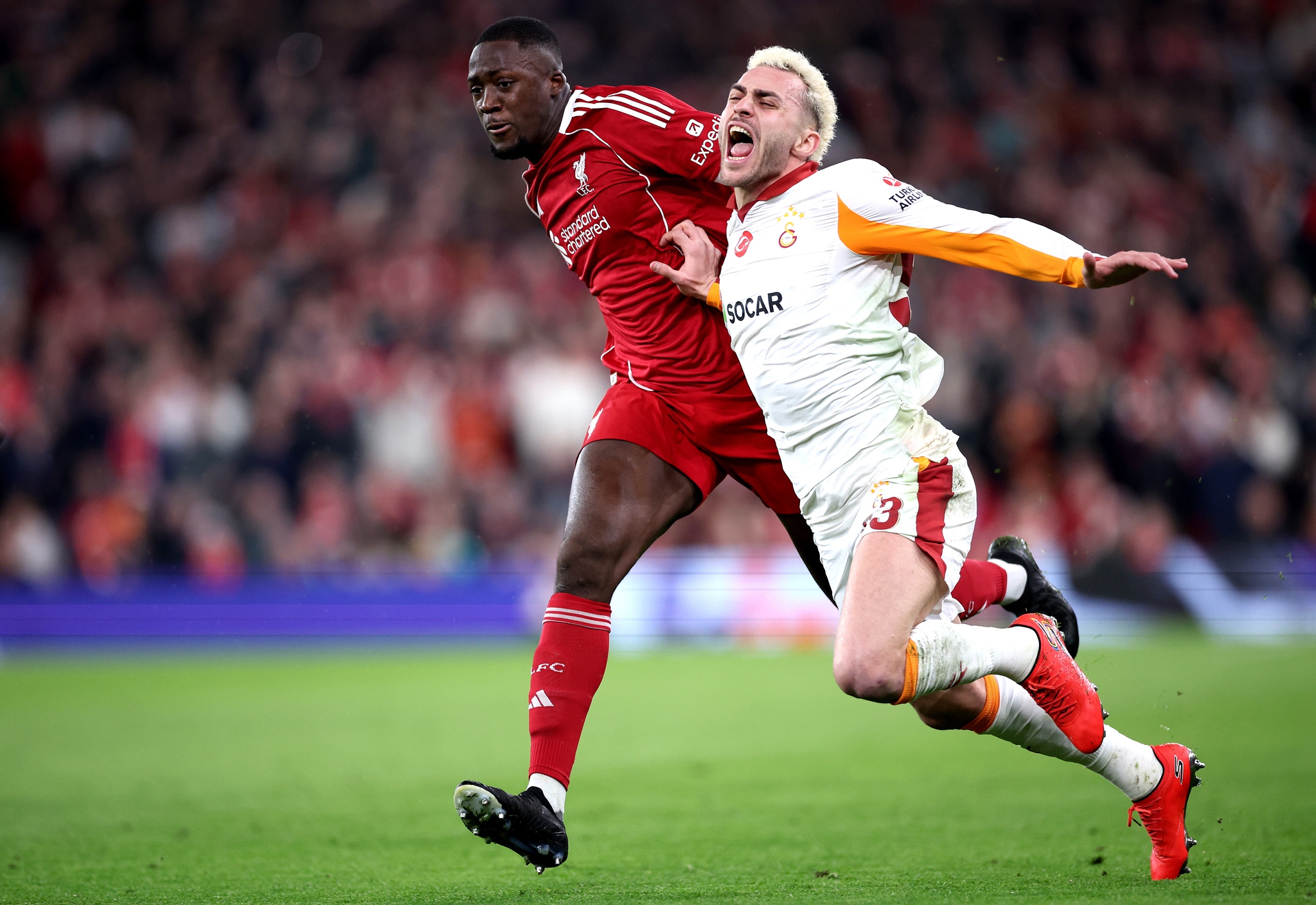 Galatasaray’a dudak uçuklatan gelir!