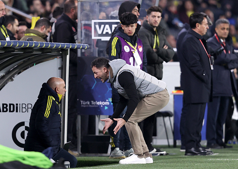 Fenerbahçe kritik virajda! O maçlar Tedesco’nun kaderini belirleyecek