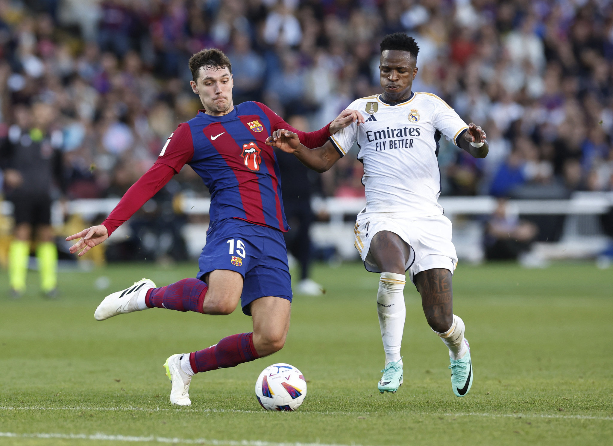 Galatasaray transferde Barcelona’nın stoperini istiyor! Teklif hazırlığı başladı