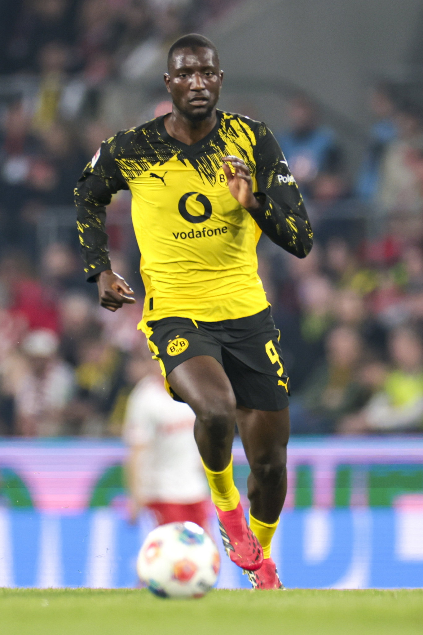 Fenerbahçe’nin santrfor gündemine yeni gelişme! Herkes Lukaku’yu beklerken...