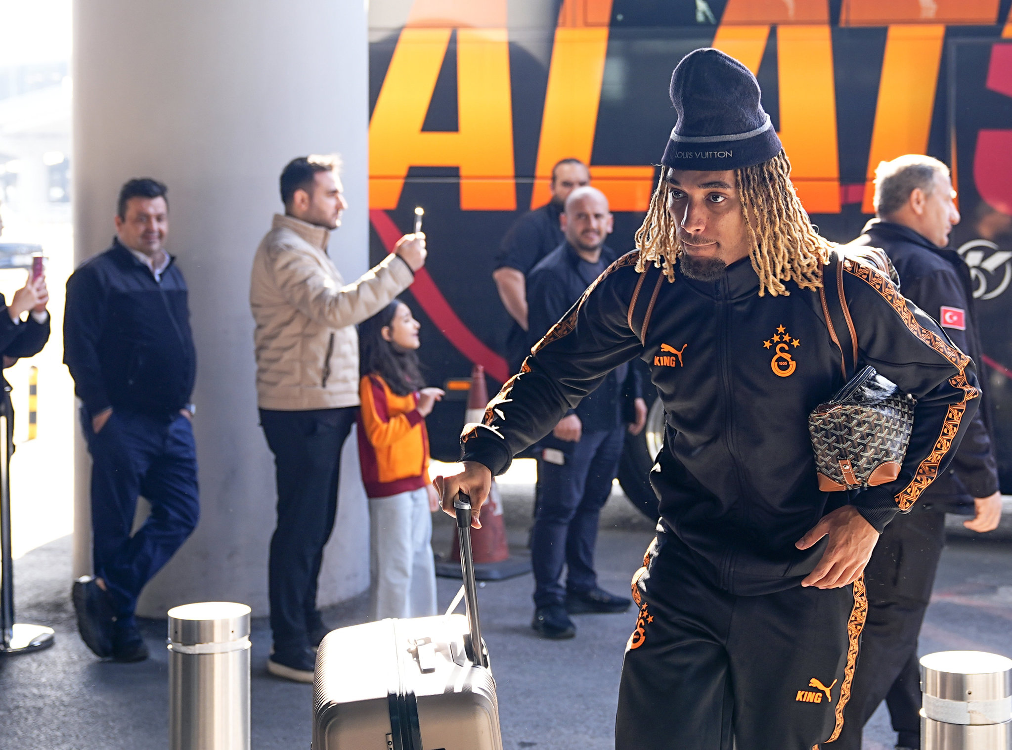 Sacha Boey yerine transfer geliyor! Yıldız isimle yollar ayrılıyor