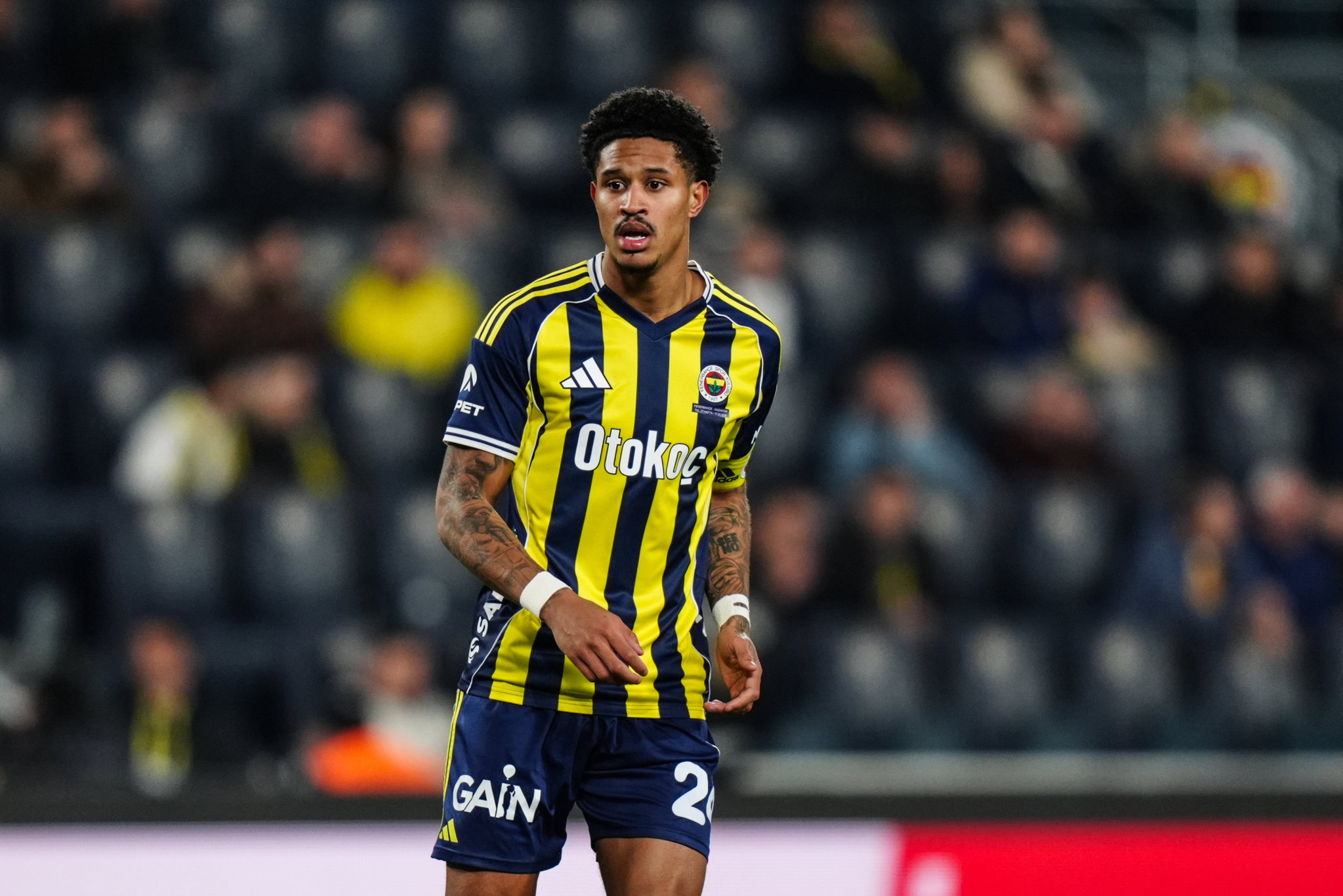 Fenerbahçe’ye transferde Arjantinli stoper! Kevin Lomonaco...